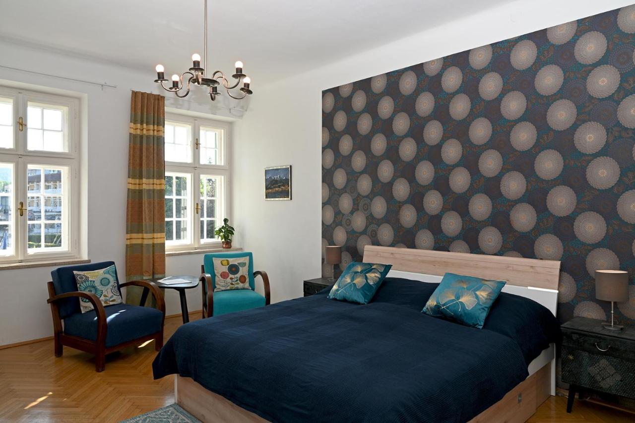 Das Karawankenplatz! Haus Der Geschenke-Carinthia Lejlighed Velden am Wörthersee Eksteriør billede