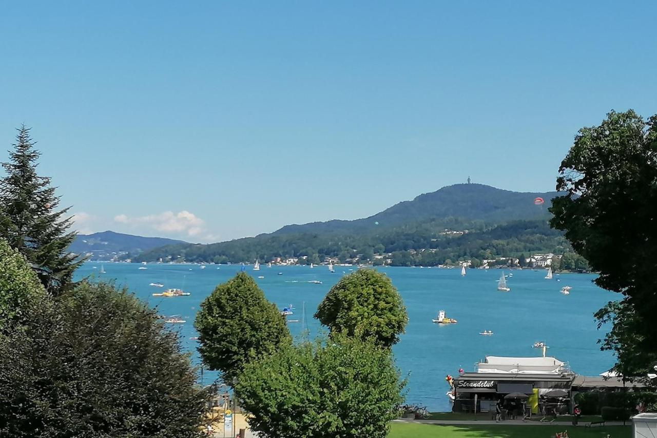 Das Karawankenplatz! Haus Der Geschenke-Carinthia Lejlighed Velden am Wörthersee Eksteriør billede